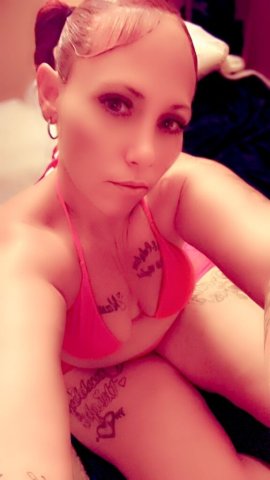 BIG BOOTY SNOWBUNNIE!! pretty eyes! thick thighs!! pretty face!! slim waist!!💍👑 - 35 - 1