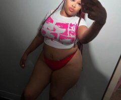 BIG BOOTY TREAT 😻 - 28 - Image 2