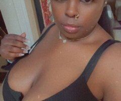 🚨 VIRGIN LIKE TIGHT PUSSY,DEEP THROAT GOAT 😋🤭 LETS HAVE SUM FUN I BET I CAN MAKE YOU CUM 💦😘 give me a call! - 23 - Image 4
