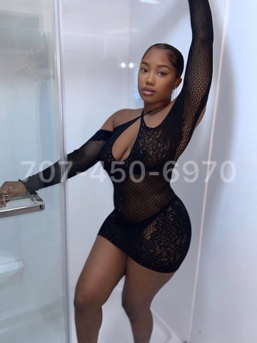 ⭐Slim Thick French Creole⭐ In Town for a SHORT time💋📍 - 24 - 1
