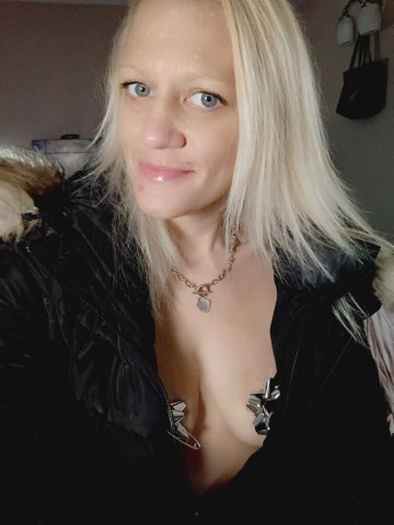 NEW NUMBER ** incall amd outcall **AVAILABLE NOW - 32 - 1