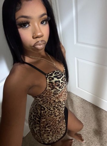 BARELY LEGAL LIGHTSKIN TEEN - 19 - 1