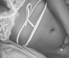 Sacramento escorts - Your Upscale Fantasy 🫠🤤 WEEKEND ONLY **Limited Time Offer 😈😈 - 25