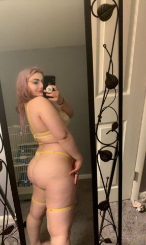 🤍Horny Queen girl💞Available For Outcall/Incall 🚘Car Date(All kinds long Videos Sell ) 👉My what'sApp number 🔥 757 207 4 757🔥 24/7 - 30 - 1