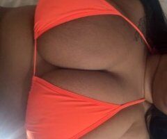 Queens escorts - Hello Im a Nympho BUSTY 38 Triple D Tits - 25