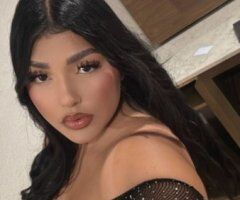 2 GIRLS AVAILABLE👸🏻👸🏻 - 22 - Image 1