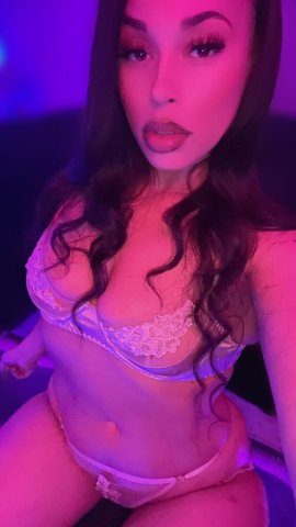 (Outcall & incall ) Upscale Bombshell - 26 - 1