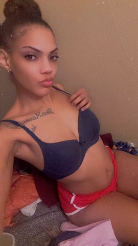 Perfect Curves , SEXY FACE 😉 PARTY FRIENDLY 💕 BOMBSHELL 🔥 Available NOW ! - 26 - 1