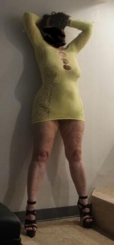 **Winter Weather Special!!** Tall, Curvy, Sexy Cougar/MILF/PAWG in Woodbridge (Avenel) - 50 - 1