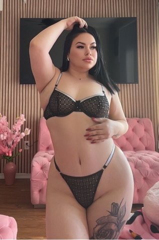 latina hot🥵 - 25 - 1