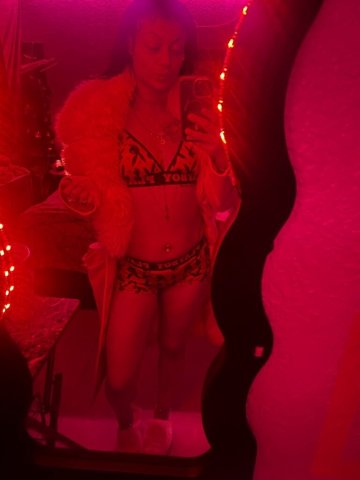 FT SHOWS AND CONTENT ONLY!✅ Get Pleased By PINK!🫦 • IM BETTER THAN PORN!🌶🔥😉• NEW RECENT CONTENT FOR SELL 🎬🤑 • $15 Monthly Subscribe - Onlyfans.com/Pinkdusse 🔗 🩷 - 28 - 1