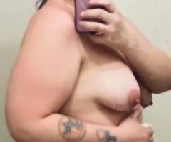 Denver escorts - looking for pnp outcall or car dates - 30