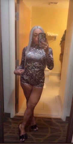 sexy, tatted and thick - 26 - 1