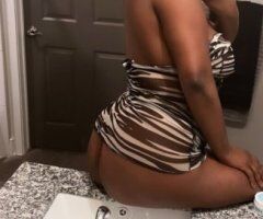 😘😘 Tired of being home Come over Your secrets are safe with with me🤭🥰 - 25 - Image 11