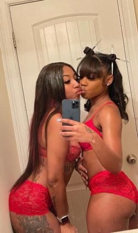 Happy Freaky Fridayyyyyy 🥳 - 29 - 1