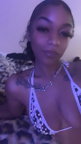 CARPLAY ONLY 🥀 Avail 24/7 - 24 - 1