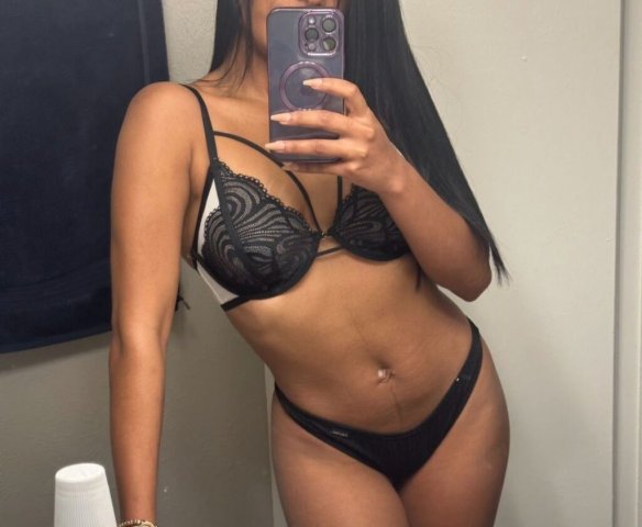 😘 Hola amor vine a marcar la diferencia entre muchas cosas . Si buscas una chica sin problemas😛 contactame - 28 - 1