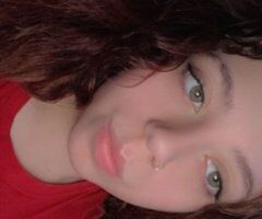 Kansas City escorts - Individuals under 21 will not get a response - 24