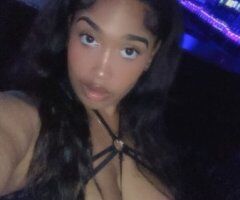 Portland's Fave Thick Booty Babe! Bubbly .. Sweet W/ an upscale Incall that I keep Neat🤩😘Top Notch Service to Make you come back to back!!🤪💦 - 20 - Image 4