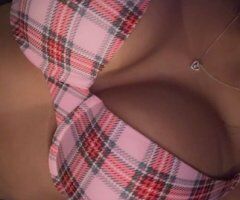 Minneapolis / St. Paul escorts - $200 Massage! NE minneapolis location! Incall only! - 26