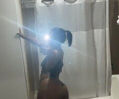 Back in townnnn 💦 - 23 - Image 6
