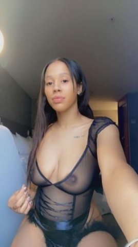 pr mami. Onlyfans @anikawiththe - 23 - 1