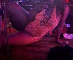 😍special today💨Caribbean persuasion in any way you can think of let me put you on my massage table or come visit this juicy throat along with some back shots!😈For thoses looking your misstress is here!💦 outcall n cardate💦 - 23 - Image 2