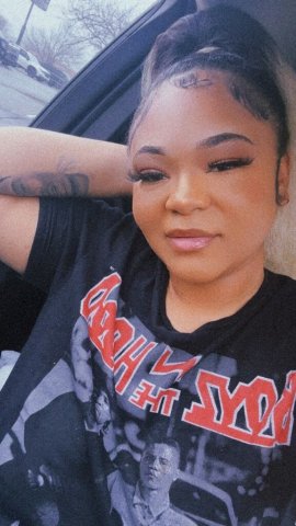 Bismarck TODAY💜❤ incall and outs 💜super bowl fun 🤸🏽 🎉🥳hablo espanol 💕Thick 🍑Filipino Princess 💕 Come clap your balls 🍑 On my ass .. Bubble booty in town ❄HAPPY HOLIDAYS - 28 - 1