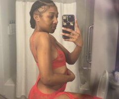 Louisville escorts - Brown skin petite babe looking for fun - 25