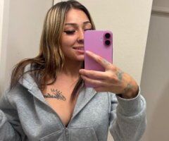 small and petite - 22 - Image 2