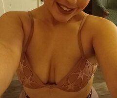 sexy big booty Latina - 26 - Image 3