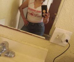 sexy big booty Latina - 26 - Image 5