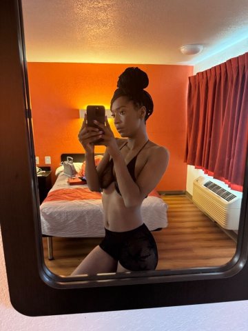 Creamy playhouse incall /Outcall qv specials💦 - 23 - 1
