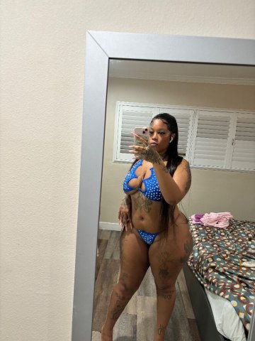 LAST DAY IN TOWN ‼CALIFORNIA BREEZE🌴 Thick Curvy Blasian NEW IN TOWN Limited time Throat goat 💦 - 26 - 1