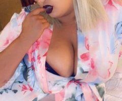 let me be your Little Caesars I'm hot 🔥🥵 and ready baby 😜😝👅😋🍑💦🫨 - 31 - Image 3