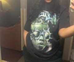 St. Louis escorts - good evening come see me ik its cold but this pussy warm 😏 - 22