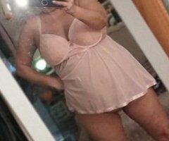 EVERYBODY'S FAVORITE BLONDE - 40 - Image 12