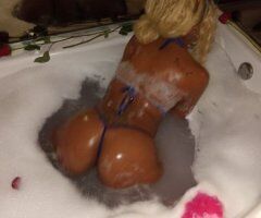 💖🍑 Thick Ass All Natural Pussy Freak with Fun Sized Friend.....Qv Specials and 2 Girl Specials Available...⛔No Rush ✅️Incalls Only - 29 - Image 5
