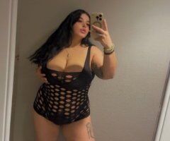 Latina With Attitude, Curves, and a Dangerous Smile🫦 COME KEEP WARM PAPII. .SPECIAL!! SPECIAL!! - 27 - Image 4