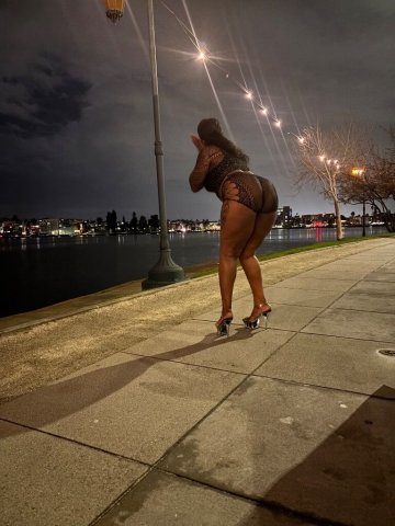 SEXY THICK EBONY - 24 - 1