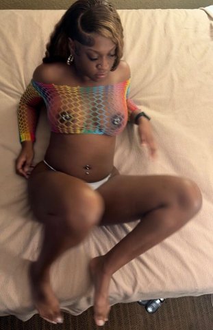 I DON'T SUCK DICK I SWALLOW IT COME SEE BIG MAMA💦👅💋 NEW FACE CATCH ME BEFORE ITS TOO LATE⏳INCALLS/OUT👀 - 21 - 1