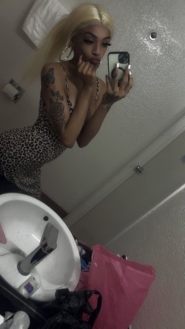 ONLY HERE FOR THE NIGHT LETS HAVE FUN - 21 - 1