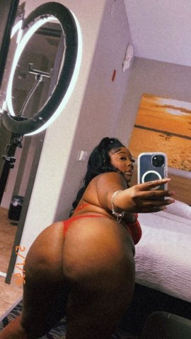 5 ⭐ SEXXYY BLACKKK IS BACKKK ! 🙂‍↕ ROSES ARE RED❤ AND IM THE KEY TO THE GARDEN🔑🍀BANG MY LINEE. 💰❤ - 22 - 1