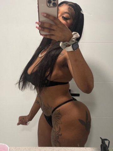 OUTCALLS AVAILABLE 📲🧸 - 21 - 1