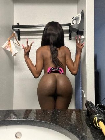 100% REAL PHOTOS ‼📲📞 F A C E T I M E . For Proof 📲‼💕 tranny Rihanna - 24 - 1
