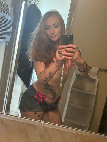 Hey boys 👋 for today only I am having a special on quick visits $100 for 15 minutes today only don't miss your shot at getting this great deal !!!!!i'm new to the Buena Park🎢 area🎯 and very discreet.🤭🫣🙀 Cum 💦 show 🌏 me around. 💝 - 34 - 1