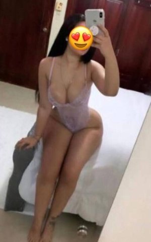 🤤 👅😈💦Come and enjoy a delicious Colombian meal and have a great time. Excellent service and no rush🔥🔥🔥 - 24 - 1