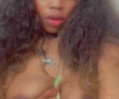 NEW IN TOWN 😘 CUM SEE ME BABY 🍑💦 - 25 - Image 2