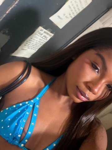 Located in Inkster! I love sucking dick ! 😍 - 21 - 1