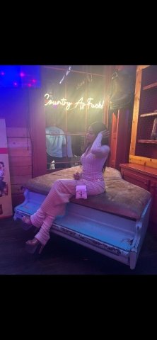 😘The STORM is Here!!!! 😘NEW GIRL IN TOWN❤INCALL OUTCALL💋PETITE 😘 Marina 🍭 - 21 - 1